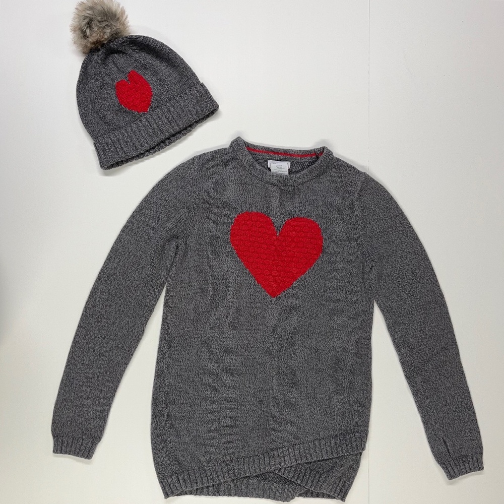 Tahari Girls Heart Sweater & Hat Set Size Large NWOT